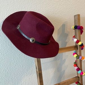 Fedora hat